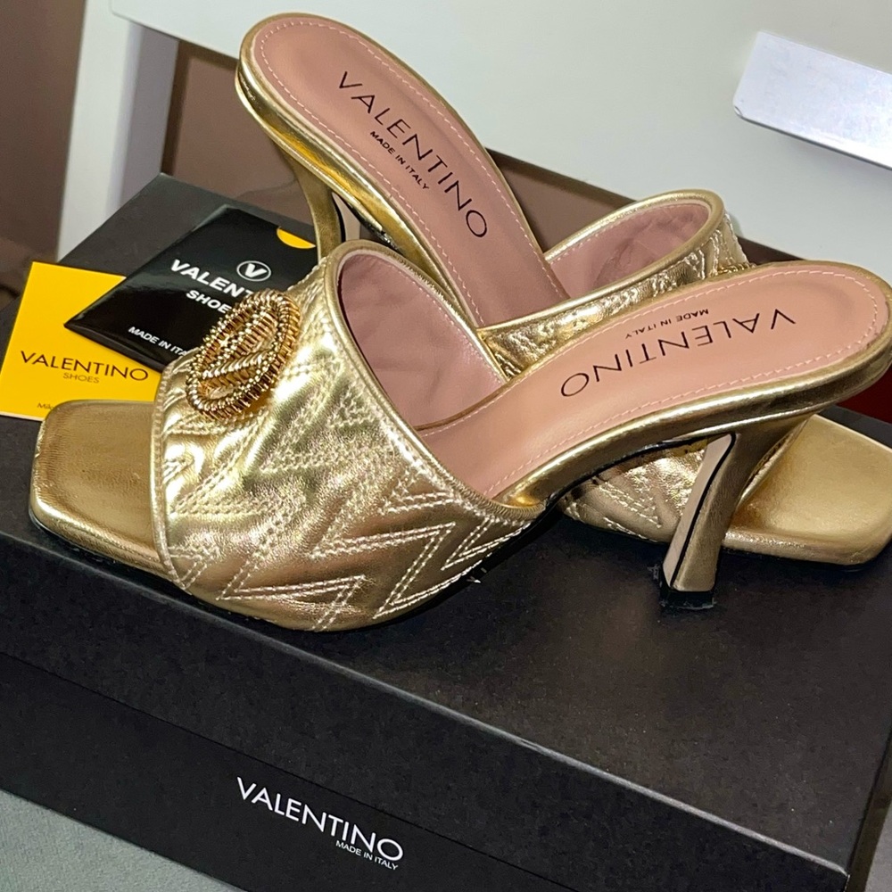 Valentino Venere Heels ✨